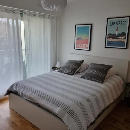 アパート Face A La En Premiere Ligne Pour 6 Personnes Avec Menage Linge Et Wifi