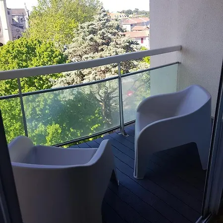 Face A La En Premiere Ligne Pour 6 Personnes Avec Menage Linge Et Wifi * 阿卡雄